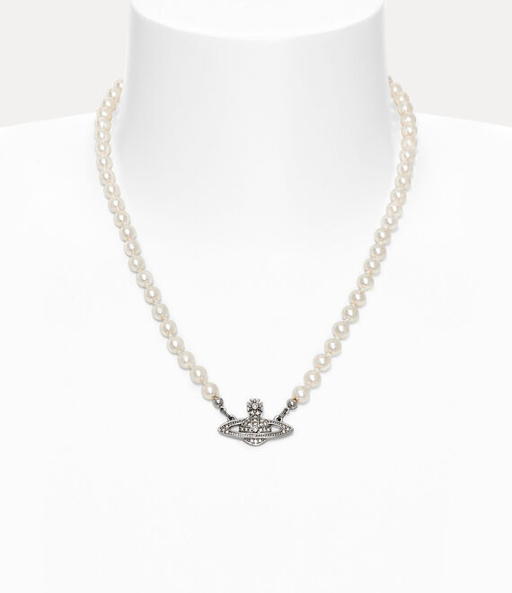 Vivienne Westwood Man. Mini Bas Relief Pearl Necklace in platinum cream pearl crystal